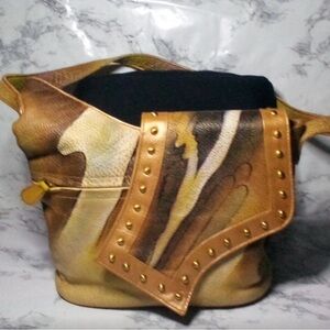 Magnifique Hand Painted Leather Abstract Southwestern Hand Bag Style 1650 S